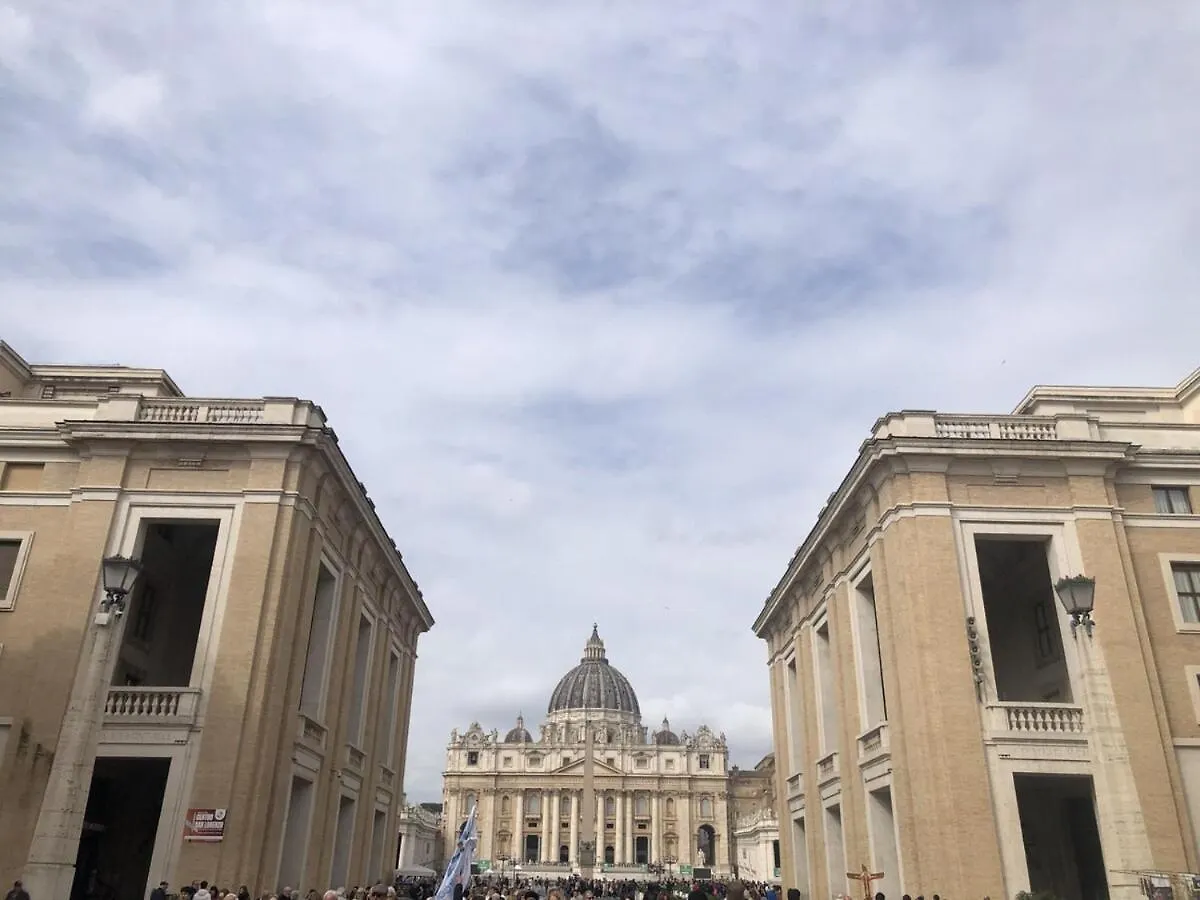 Apartment Borgo In Elegante Appartamento Rome