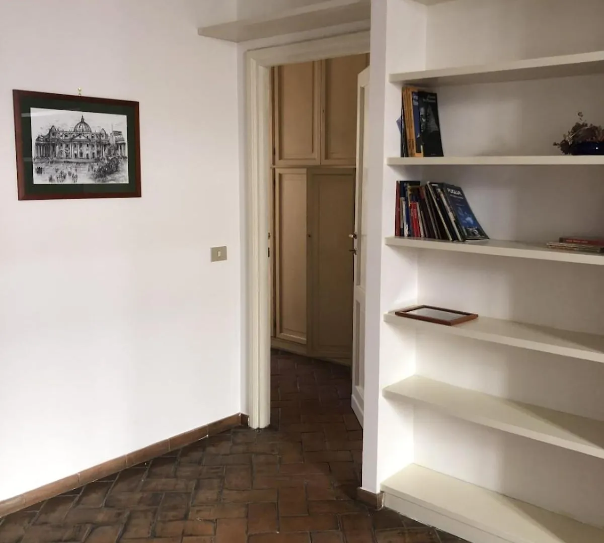 Borgo In Elegante Appartamento Rome