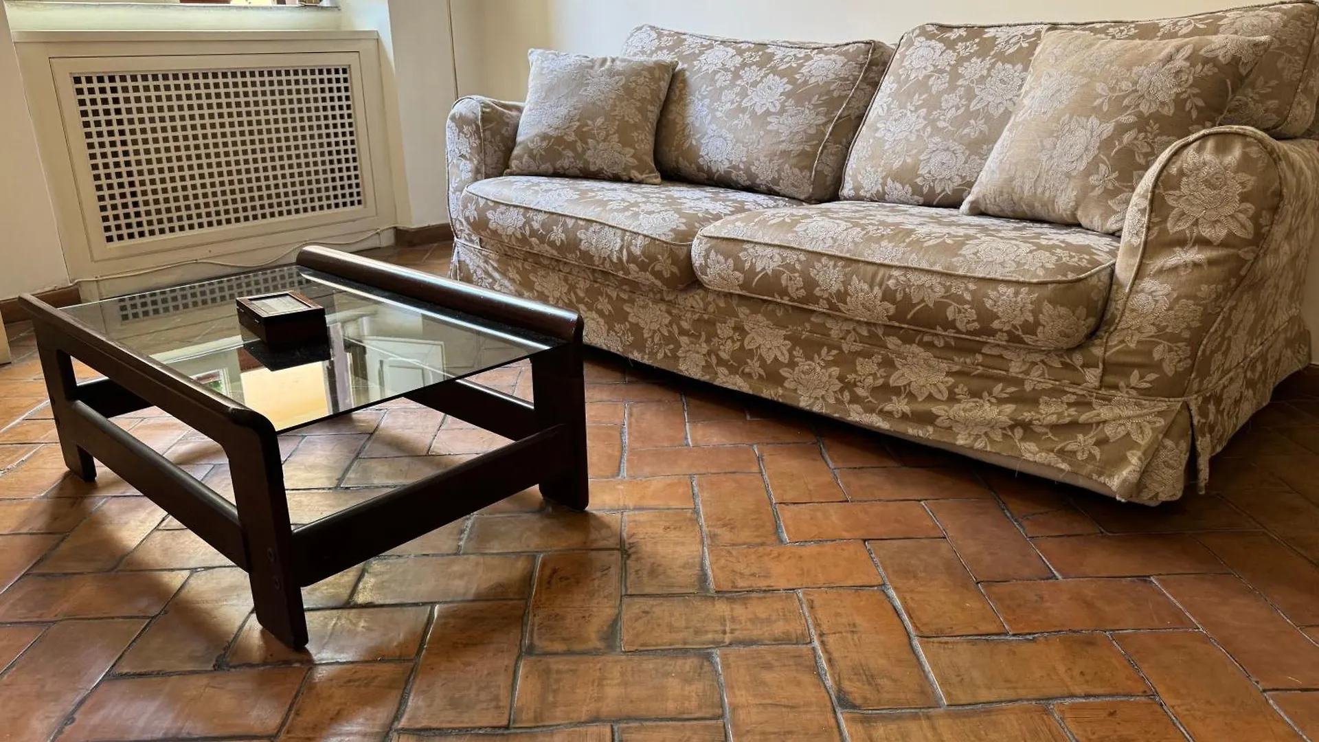 Borgo In Elegante Appartamento روما شقة